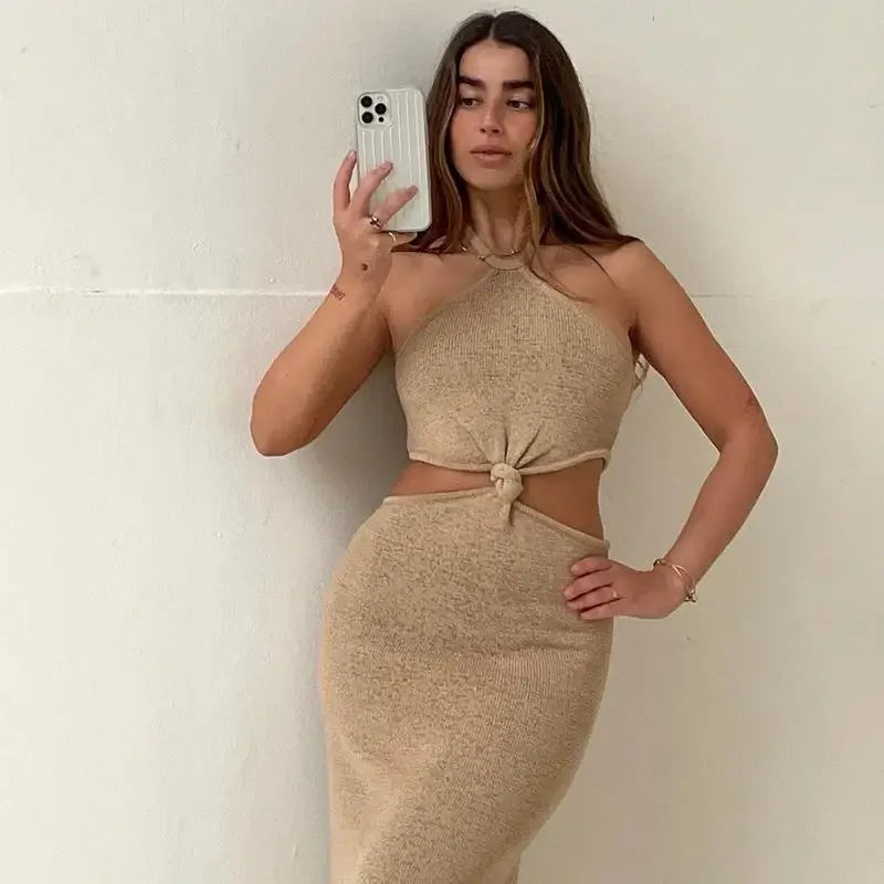 Marrjezi Knee-Length Dress